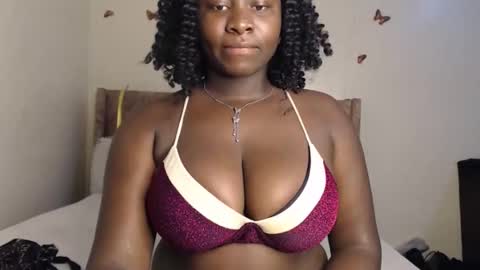 Snapshot of shannky_ chatting on December 4, 9:29 am shannky online show from December 4, 9:29 am