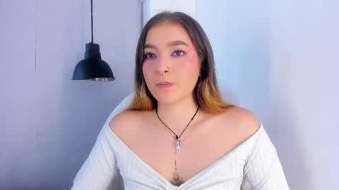 Shanntal  online show from September 13, 7:46 pm