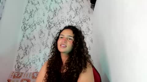 Snapshot of shanom01 chatting on June 12, 1:32 pm shanom01 online show from June 12, 1:32 pm