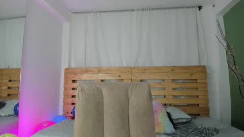 Shantal online show from November 30, 1:48 pm