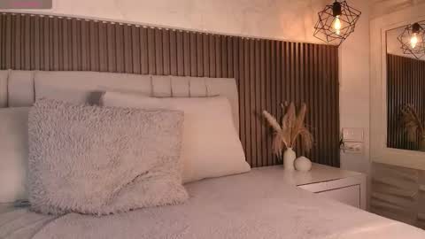 SHANON online show from January 13, 8:36 pm