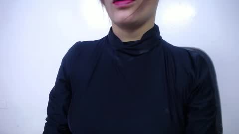 Snapshot of shantalakrishaa chatting on May 14, 7:53 pm shantalakrishaa online show from May 14, 7:53 pm