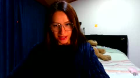 shantaldumont online show from November 29, 4:15 am