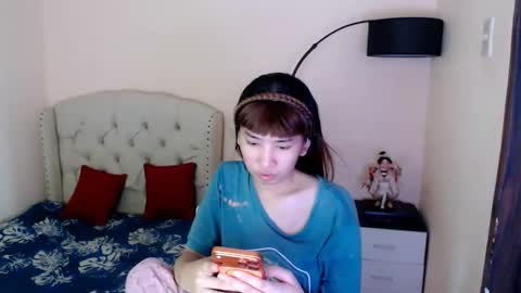 Snapshot of shantalfoxxy chatting on June 4, 12:16 am SHANTA FOX s online show from June 4, 12:16 am