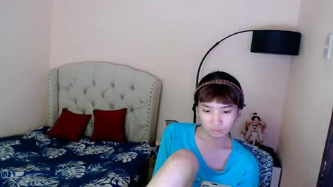 Snapshot of shantalfoxxy chatting on July 5, 4:19 am SHANTA FOX s online show from July 5, 4:19 am