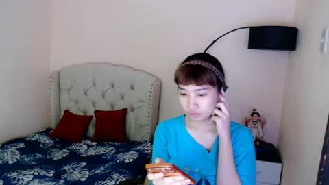 Snapshot of shantalfoxxy chatting on July 6, 12:18 am SHANTA FOX s online show from July 6, 12:18 am