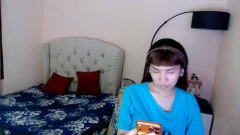 Snapshot of shantalfoxxy chatting on July 7, 12:57 am SHANTA FOX s online show from July 7, 12:57 am