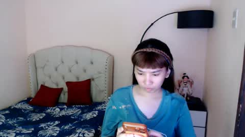 Snapshot of shantalfoxxy chatting on July 8, 1:43 am SHANTA FOX s online show from July 8, 1:43 am