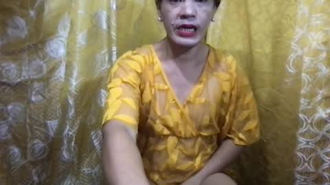 Snapshot of shantallee chatting on June 26, 9:35 am shantallee online show from June 26, 9:35 am