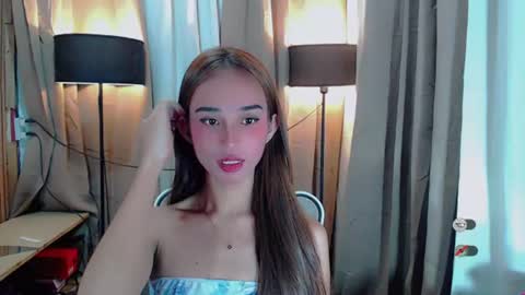 Snapshot of shantallfuckdoll chatting on June 15, 2:03 am shantallfuckdoll online show from June 15, 2:03 am