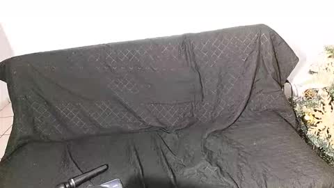 shantal online show from December 15, 4:06 am