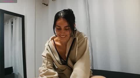 shantal online show from March 6, 4:42 am