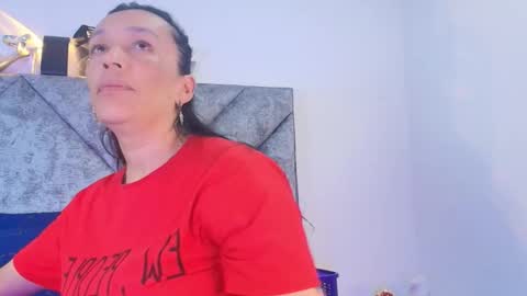 shantey online show from November 20, 11:32 am