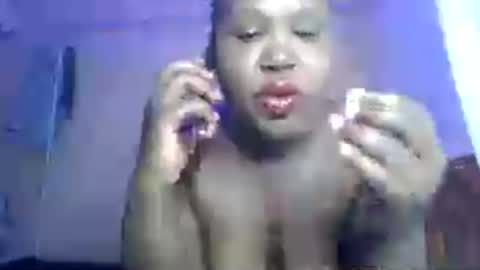 Snapshot of shanzie90 chatting on July 14, 6:18 am shanzie90 online show from July 14, 6:18 am