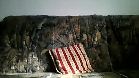 Snapshot of shaomy711 chatting on February 16, 1:27 pm excelo21 online show from February 16, 1:27 pm