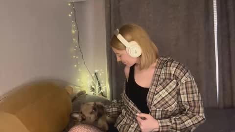 Marry online show from March 19, 3:38 pm