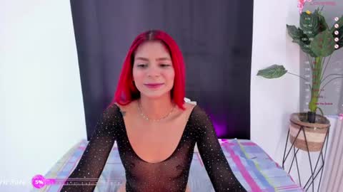 Snapshot of shara_85 chatting on June 22, 7:44 pm shara_85 online show from June 22, 7:44 pm