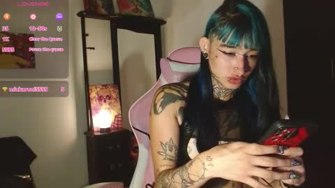 sharaross1 online show from September 9, 5:07 am