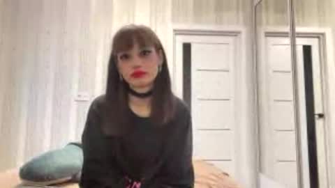 Kira online show from May 1, 2:21 pm