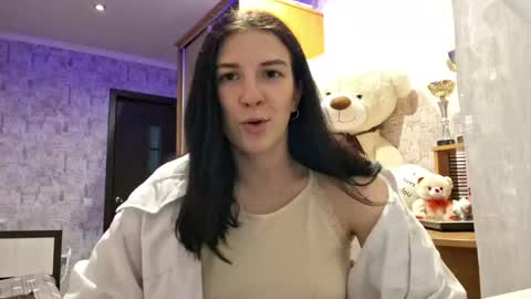 Snapshot of sharicehollinghead chatting on May 31, 6:09 pm Viki3 online show from May 31, 6:09 pm