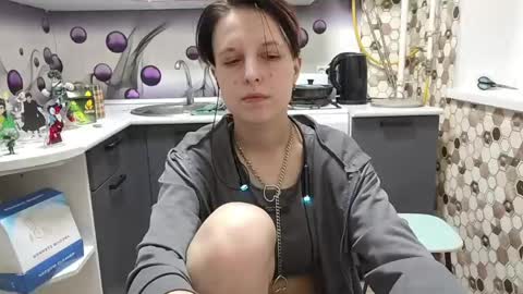 Snapshot of sharleenyodis chatting on May 31, 6:09 pm Sara online show from May 31, 6:09 pm