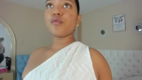 Sharlot online show from July 15, 12:32 pm