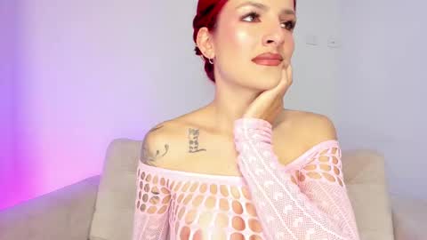 Snapshot of sharlot_harrys chatting on February 11, 2:24 pm Hi fiends ---- I usually start online from Monday to Friday from 1000 am Saturdays and Sundays at 600 am Colombia time online show from February 11, 2:24 pm