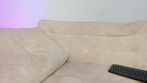 Snapshot of sharlot_harrys chatting on March 4, 9:32 pm Hi fiends ---- I usually start online from Monday to Friday from 1000 am Saturdays and Sundays at 600 am Colombia time online show from March 4, 9:32 pm