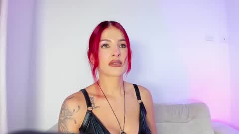 Snapshot of sharlot_harrys chatting on June 21, 11:13 am Hi fiends ---- I usually start online from Monday to Friday from 1000 am Saturdays and Sundays at 600 am Colombia time online show from June 21, 11:13 am