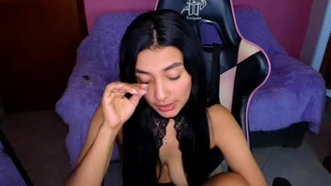 Pamela online show from April 29, 2:21 pm