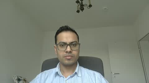 sharmamanxyz online show from March 12, 10:16 am