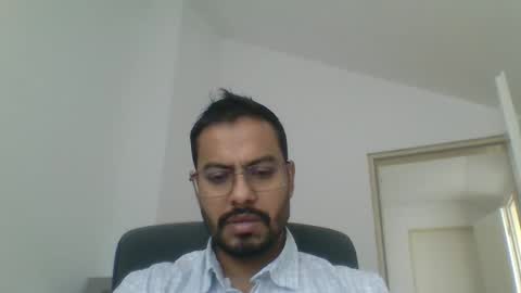 sharmamanxyz online show from October 28, 10:08 am