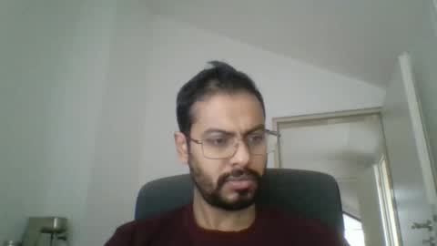 sharmamanxyz online show from November 17, 8:20 am