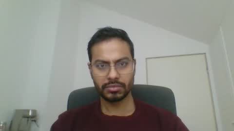 sharmamanxyz online show from November 26, 11:11 am