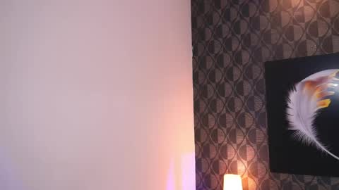 Snapshot of sharomross chatting on May 29, 7:23 pm Sharom online show from May 29, 7:23 pm