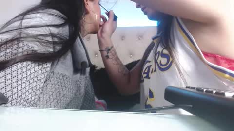 Snapshot of sharon_and_sharit chatting on December 16, 2:38 am sharon_and_sharit online show from December 16, 2:38 am