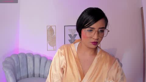 sharon_breezee online show from November 18, 1:33 am