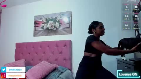 Snapshot of sharon_hill1 chatting on July 8, 12:04 am Jessica independent model online show from July 8, 12:04 am