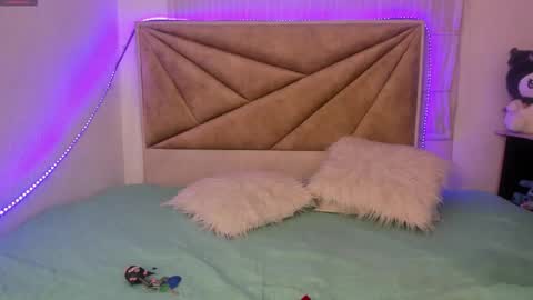 sharondiirtyy online show from November 24, 12:32 am