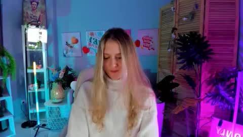 Sharon online show from March 19, 7:18 pm