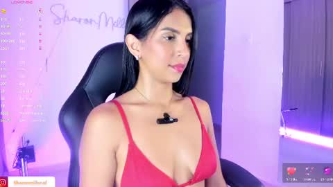 Snapshot of sharonmiller_2 chatting on June 11, 7:45 pm Sharon Independent model online show from June 11, 7:45 pm
