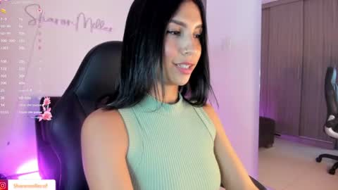 Snapshot of sharonmiller_2 chatting on August 1, 9:35 pm Sharon Independent model online show from August 1, 9:35 pm