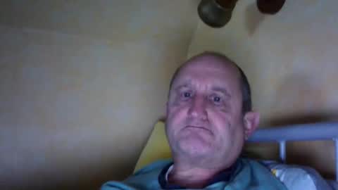 Peter online show from January 10, 7:43 pm