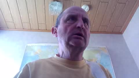 Peter online show from April 25, 12:52 pm