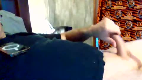 Snapshot of shaun_hatcher31 chatting on June 4, 10:43 am shaun_hatcher31 online show from June 4, 10:43 am