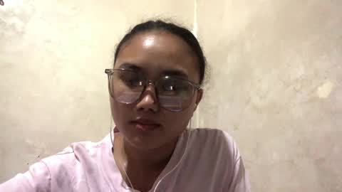 Snapshot of shauntawist chatting on March 31, 12:38 pm Aria online show from March 31, 12:38 pm