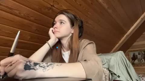 Snapshot of shavonflosi chatting on July 7, 4:15 am Maria online show from July 7, 4:15 am