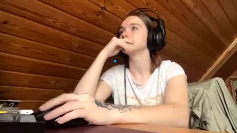 Snapshot of shavonflosi chatting on July 13, 4:04 am Maria online show from July 13, 4:04 am