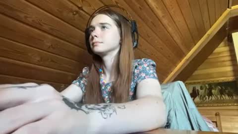 Snapshot of shavonflosi chatting on July 24, 5:16 am Maria online show from July 24, 5:16 am