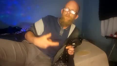 shawn710420 online show from December 7, 9:39 am